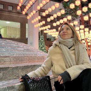 Meet your Posher, Marina